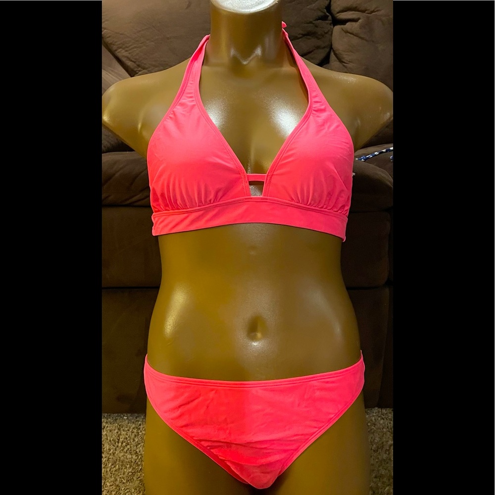 Vibrant pink bikini